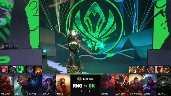 移动通信战队荣光时刻全面检阅